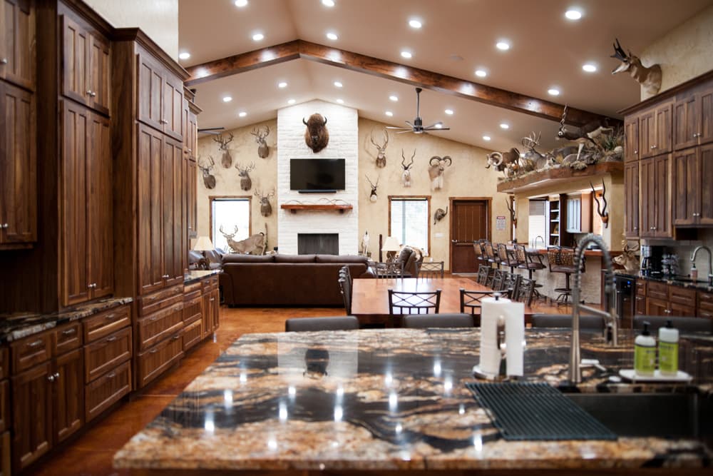 Main Lodge Interior Amenities at Triple AAA & J Ranch